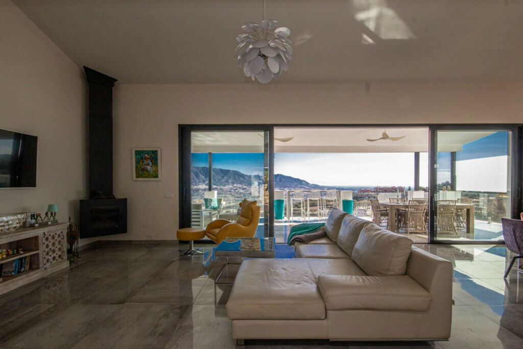 Detached Villa La Mairena Málaga - image 36