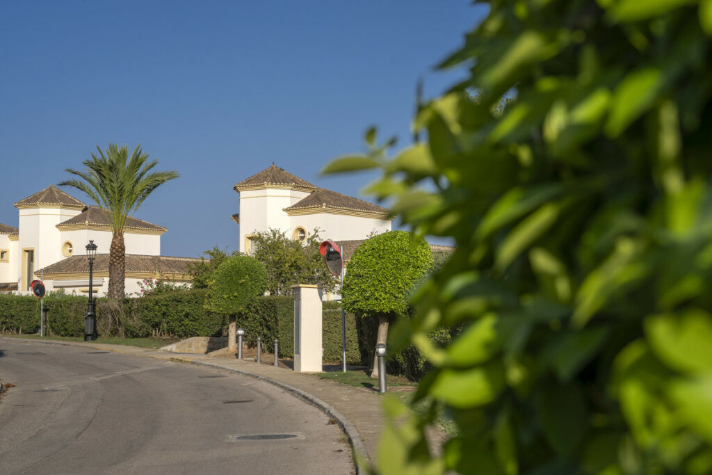 Middle Floor Apartment San Roque Club Cádiz - image 35