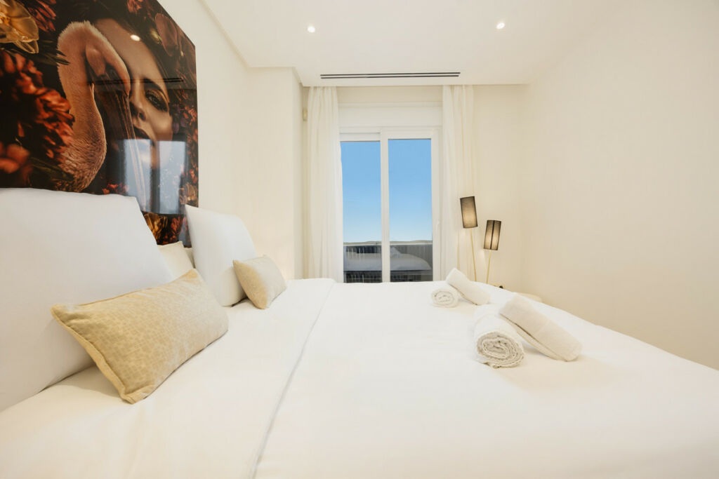 Penthouse Duplex Nueva Andalucía Málaga - image 36