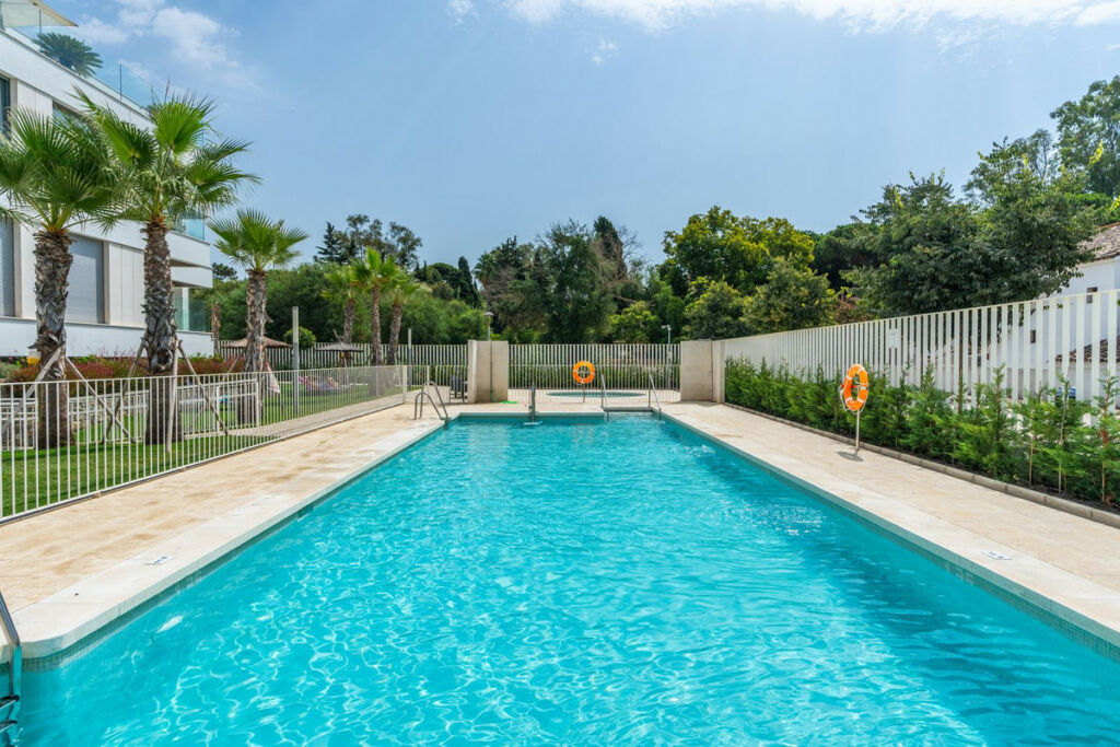 Penthouse Elviria Málaga - image 36