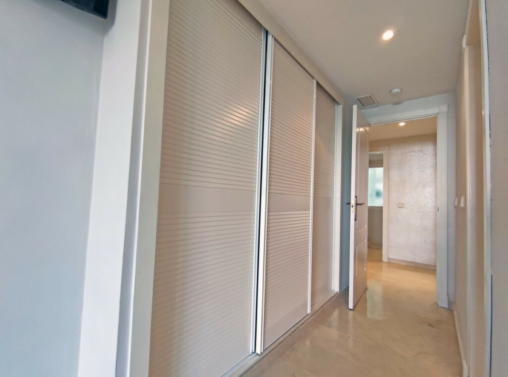 Middle Floor Apartment Puerto Banús Málaga - image 36