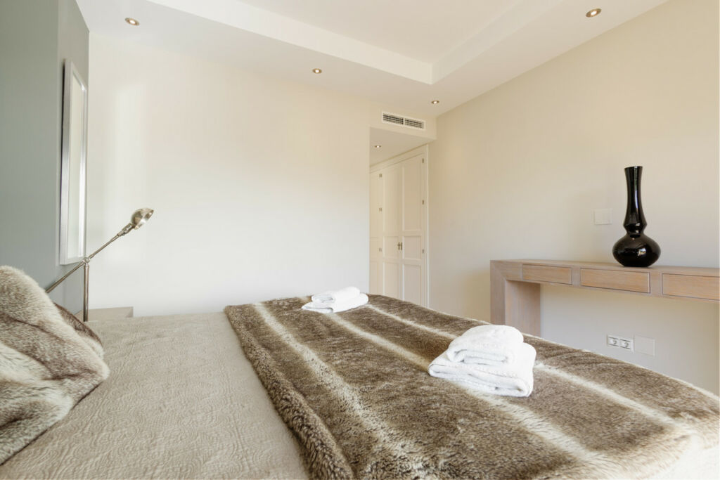 Middle Floor Apartment Elviria Málaga - image 37