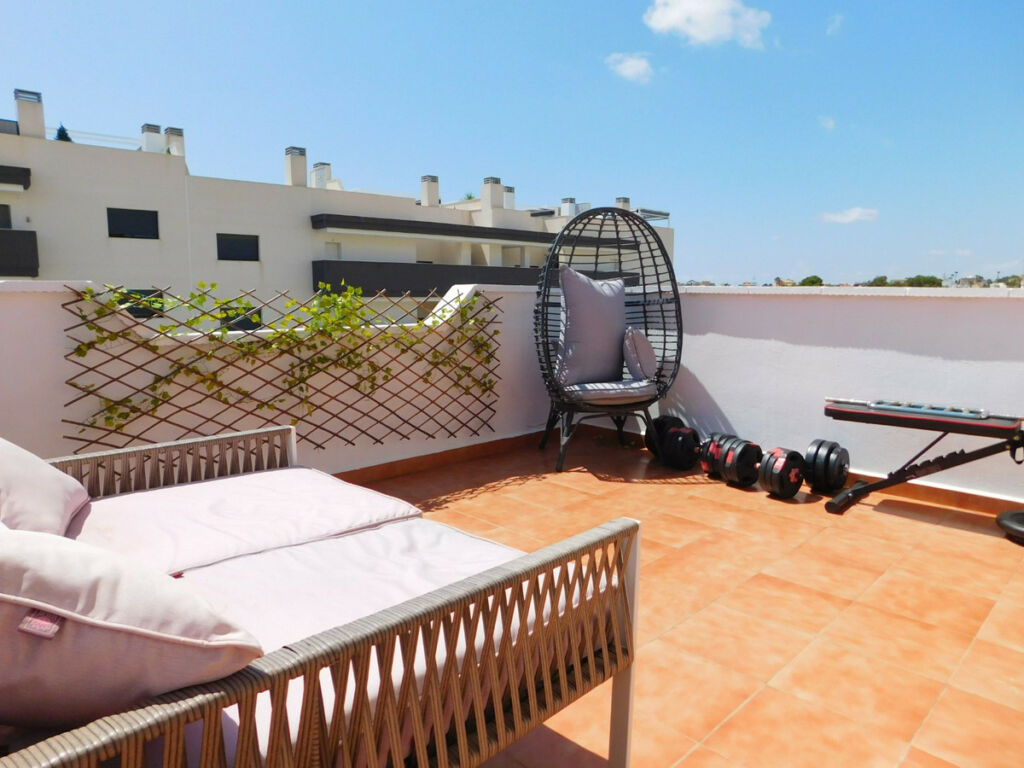Detached Villa Villamartin Alicante - image 37