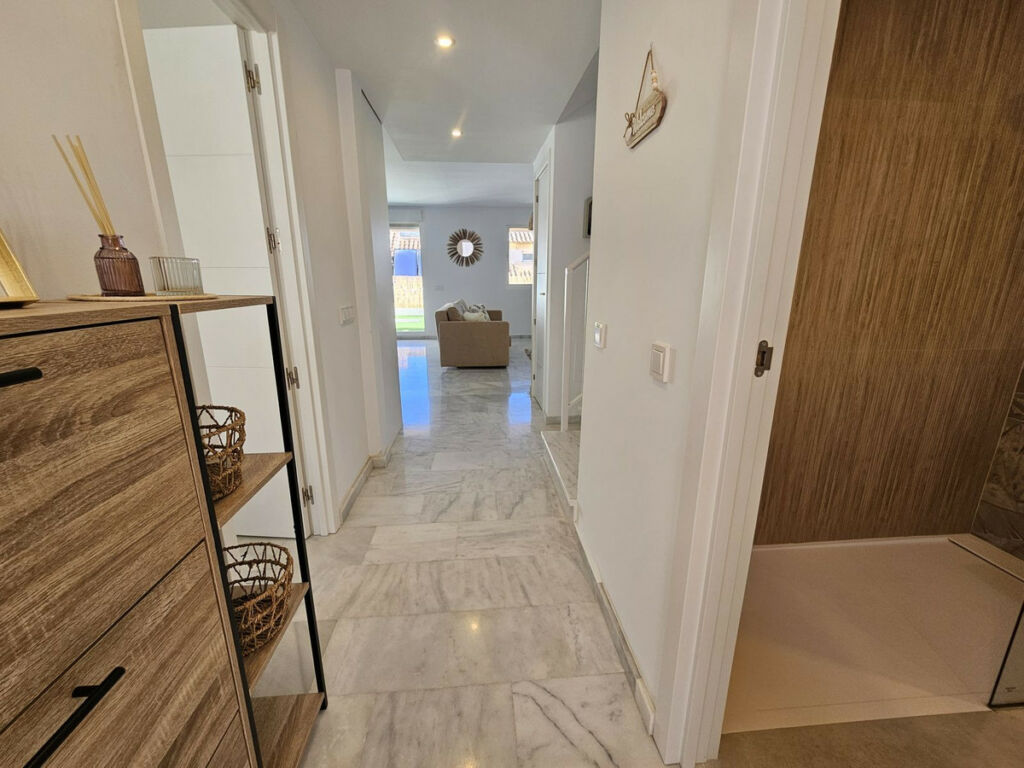 Townhouse Benalmadena Pueblo Málaga - image 37