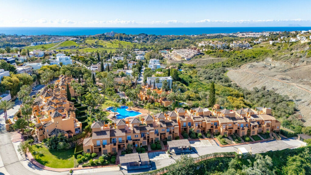 Townhouse Benahavís Málaga - image 37