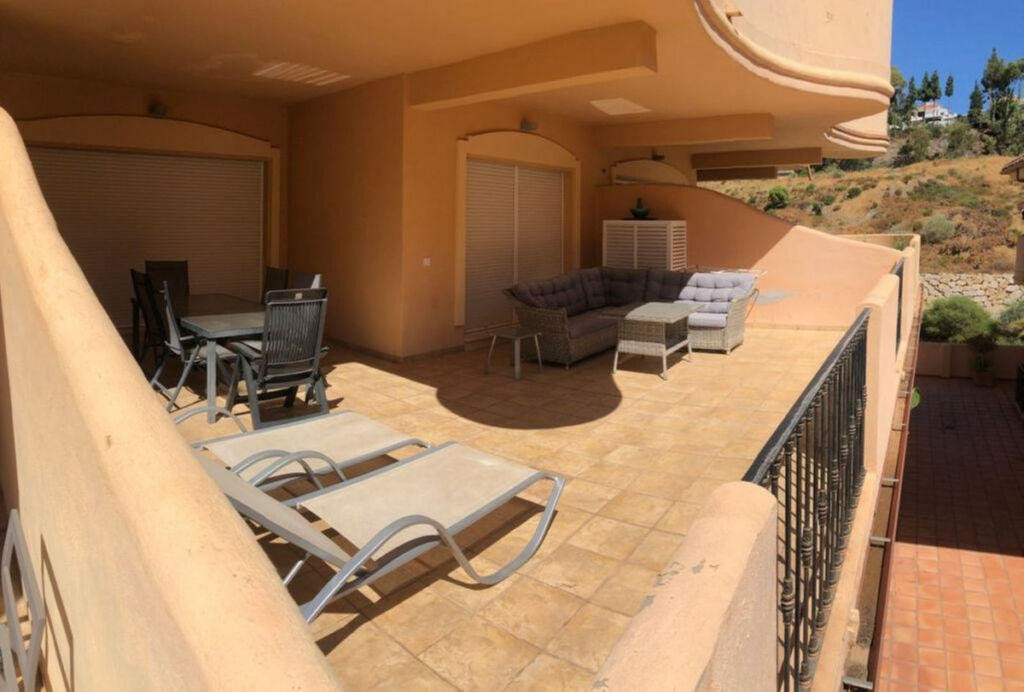 Ground Floor Apartment Aloha Málaga - image 37