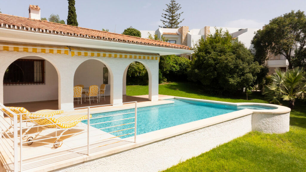 Detached Villa San Pedro de Alcántara Málaga - image 35