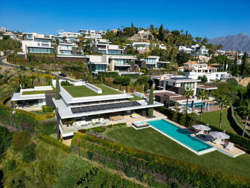 Detached Villa La Quinta Málaga - image 37