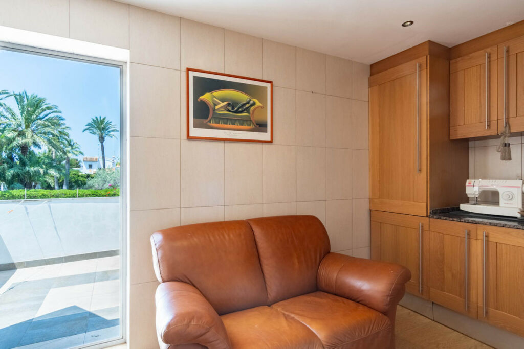 Detached Villa Denia Alicante - image 37