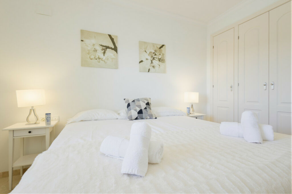 Ground Floor Apartment La Mairena Málaga - image 37