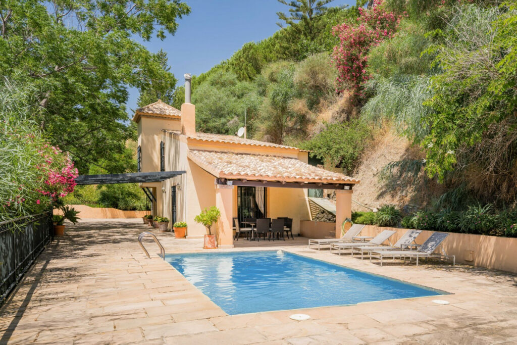 Detached Villa Ojén Málaga - image 34