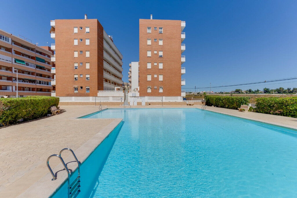 Middle Floor Apartment Punta Prima Alicante - image 38