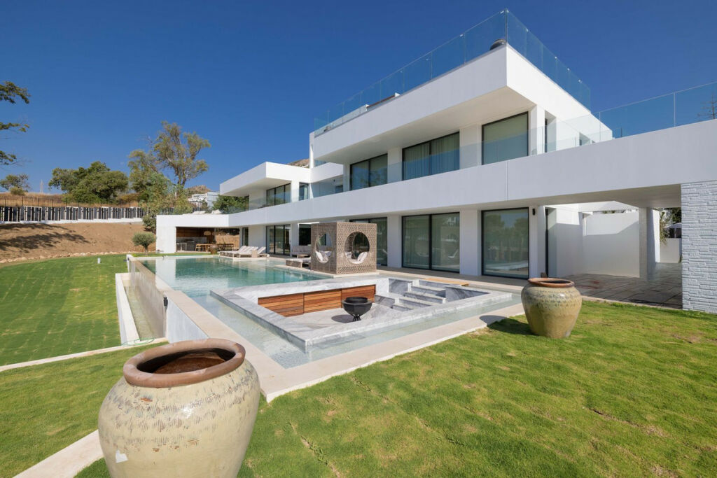 Detached Villa Benalmadena Málaga - image 38
