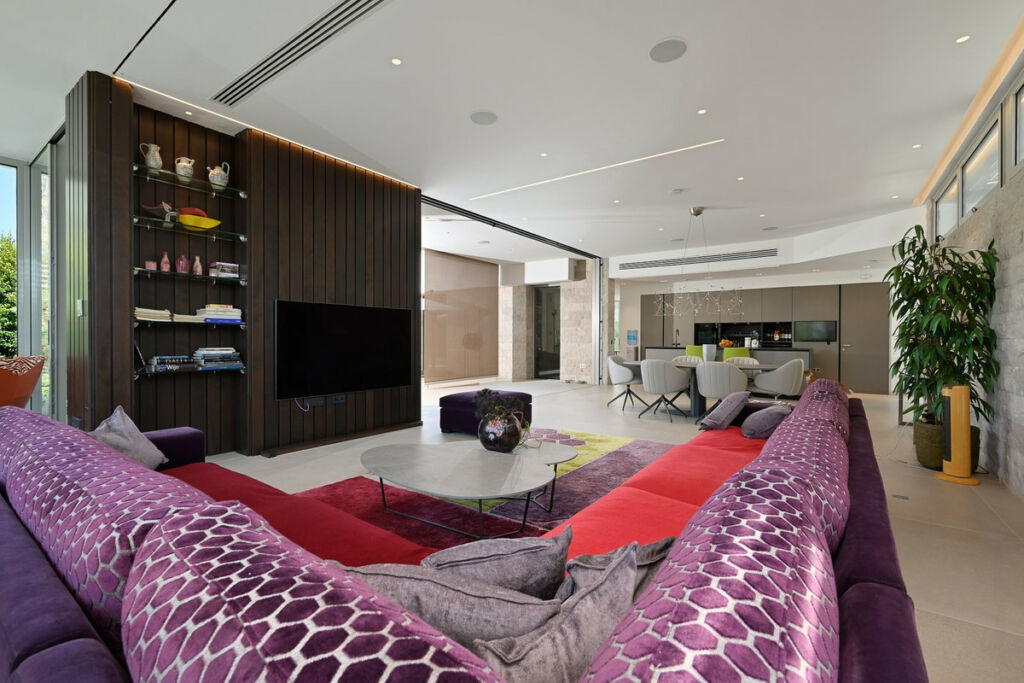 Detached Villa Marbesa Málaga - image 38