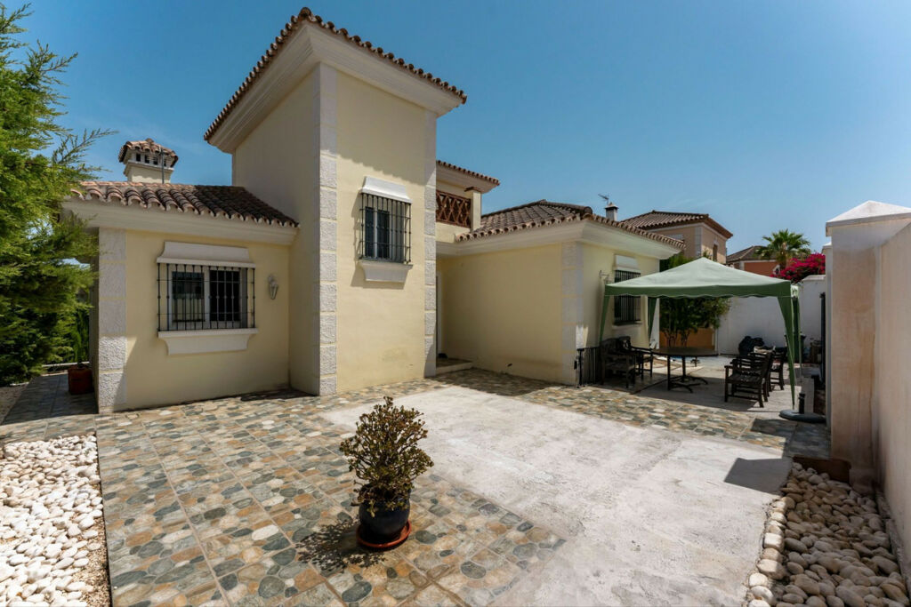 Detached Villa Coín Málaga - image 37