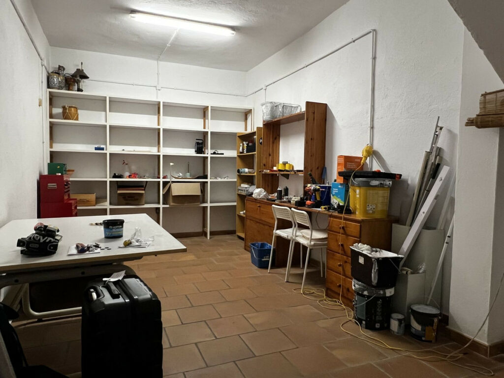Detached Villa Estepona Málaga - image 38