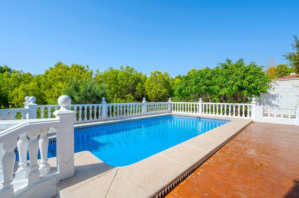 Detached Villa La Nucia Alicante - image 38