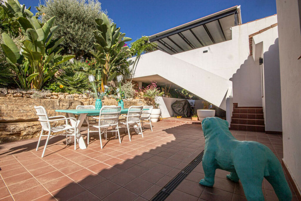 Detached Villa La Mairena Málaga - image 38