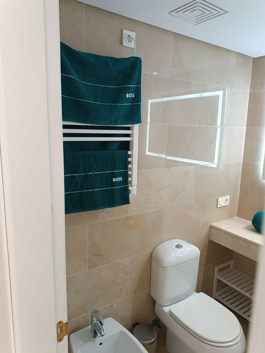 Middle Floor Apartment La Duquesa Málaga - image 31