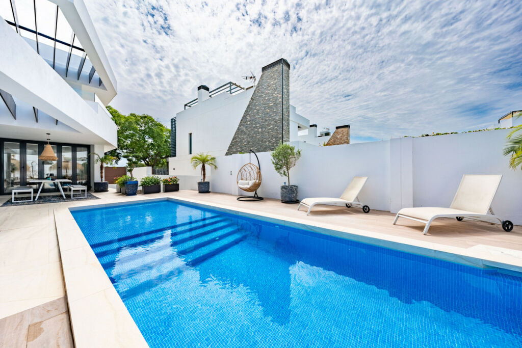 Detached Villa San Pedro de Alcántara Málaga - image 38