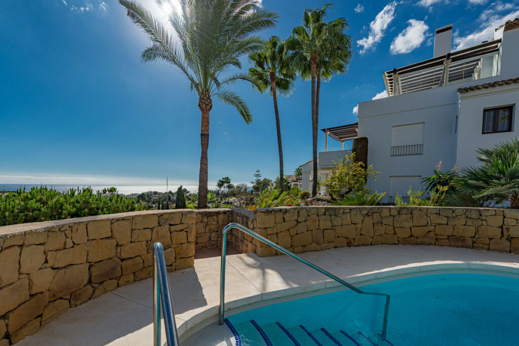 Middle Floor Apartment The Golden Mile Málaga - image 38