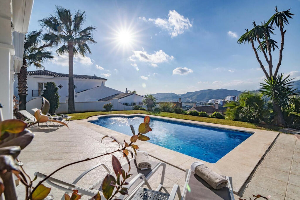 Detached Villa Benahavís Málaga - image 38