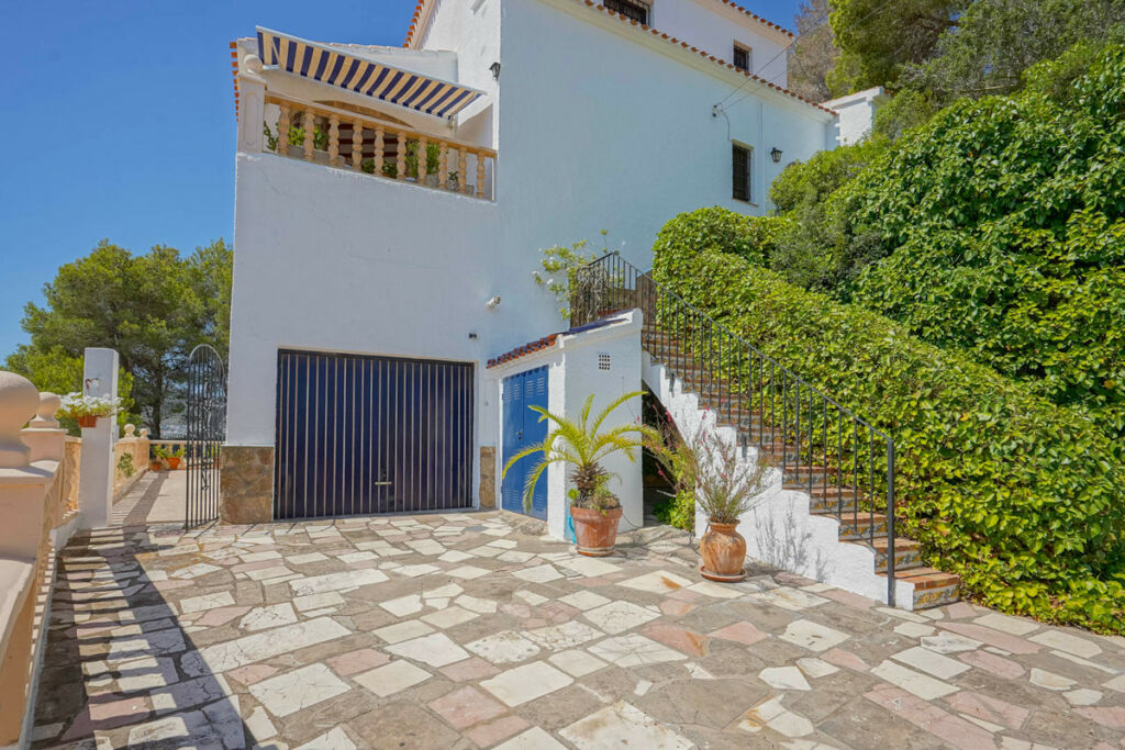 Detached Villa Javea Alicante - image 38