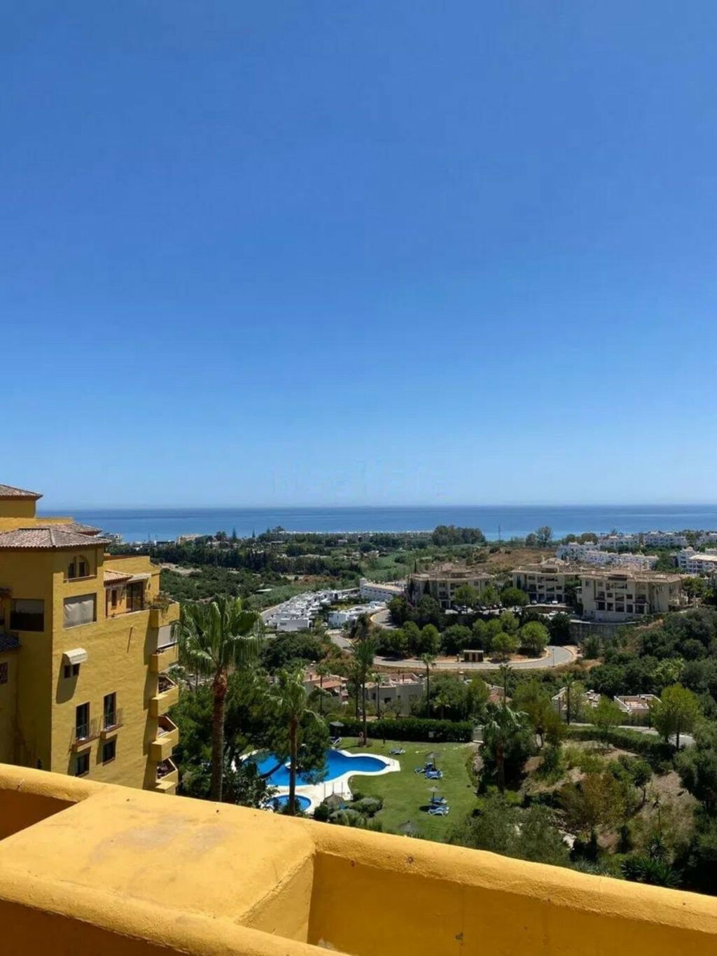 Penthouse Duplex Selwo Málaga - image 39