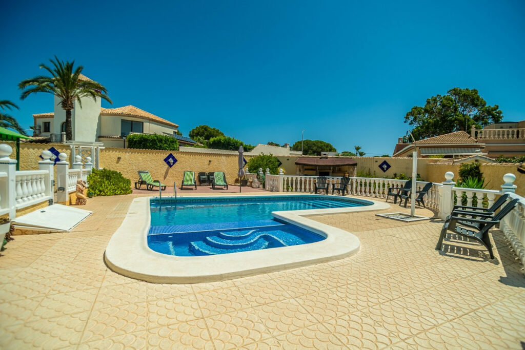 Detached Villa La Siesta Alicante - image 39