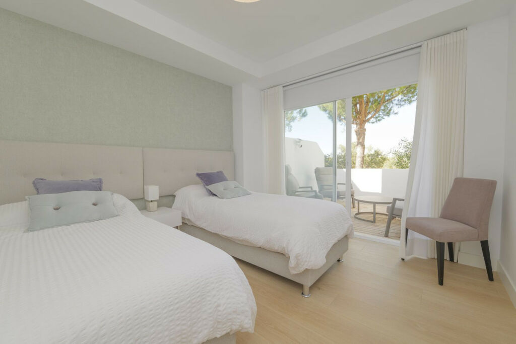Semi-Detached House Benalmadena Málaga - image 39