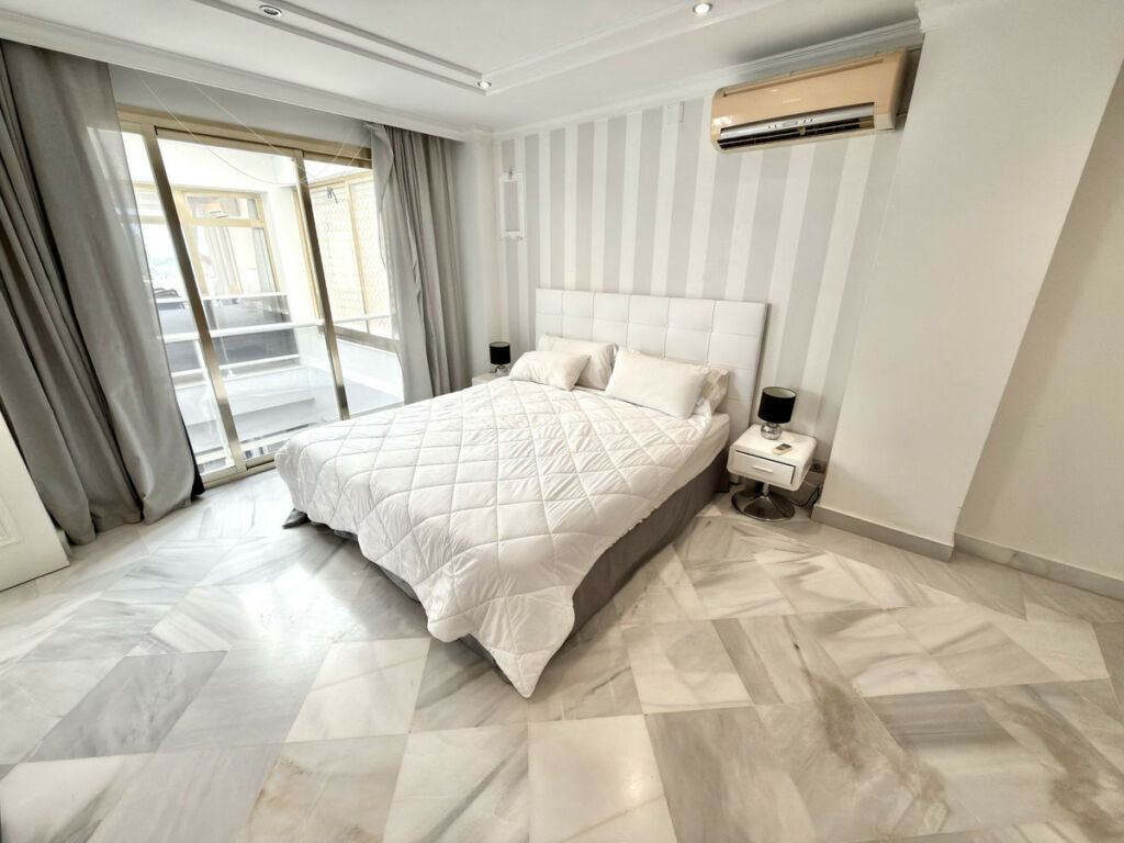 Duplex Puerto Banús Málaga - image 38
