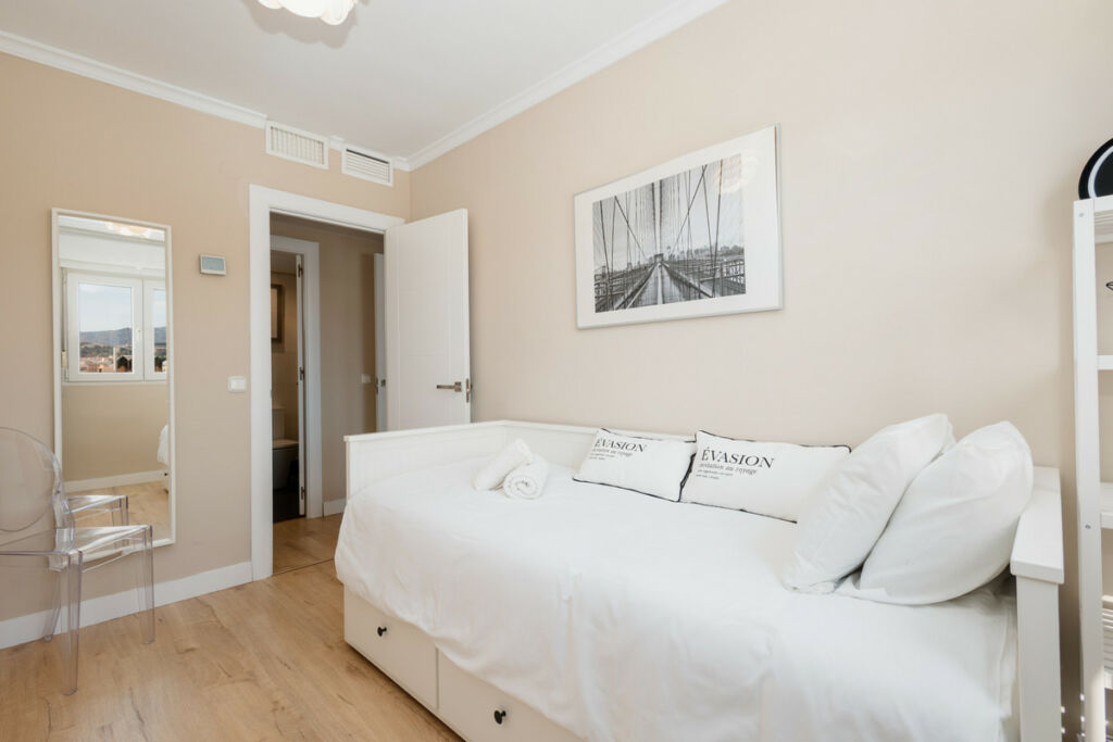 Middle Floor Apartment Málaga Centro Málaga - image 39