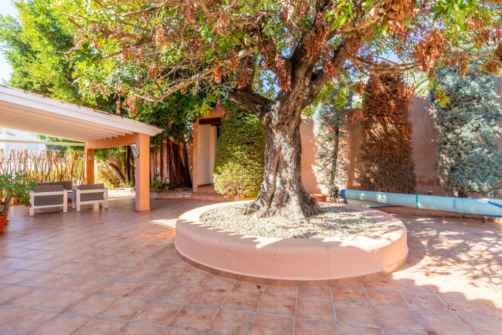 Detached Villa Moraira Alicante - image 39