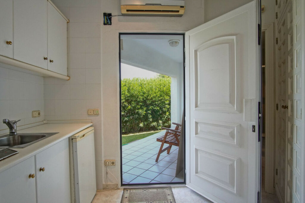 Detached Villa Denia Alicante - image 39