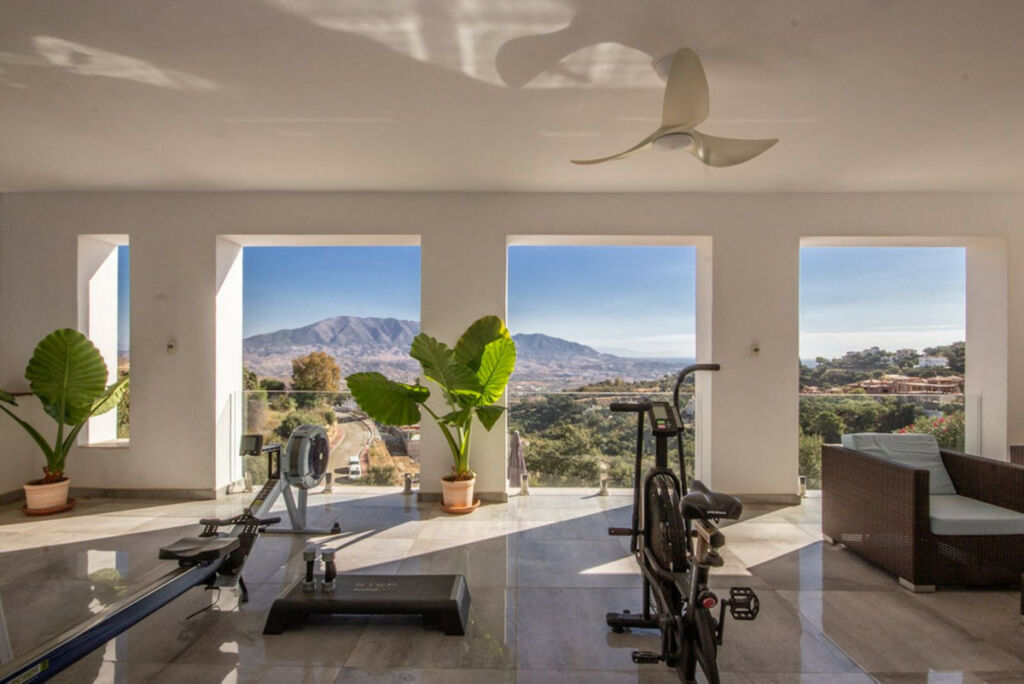 Detached Villa La Mairena Málaga - image 39
