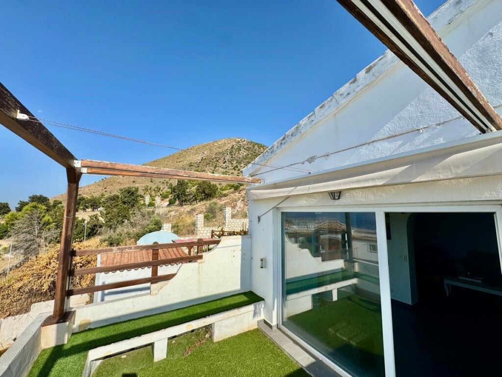 Detached Villa Benalmadena Pueblo Málaga - image 39