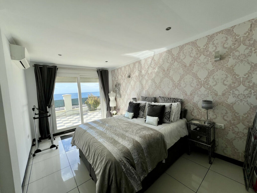 Detached Villa El Chaparral Málaga - image 39