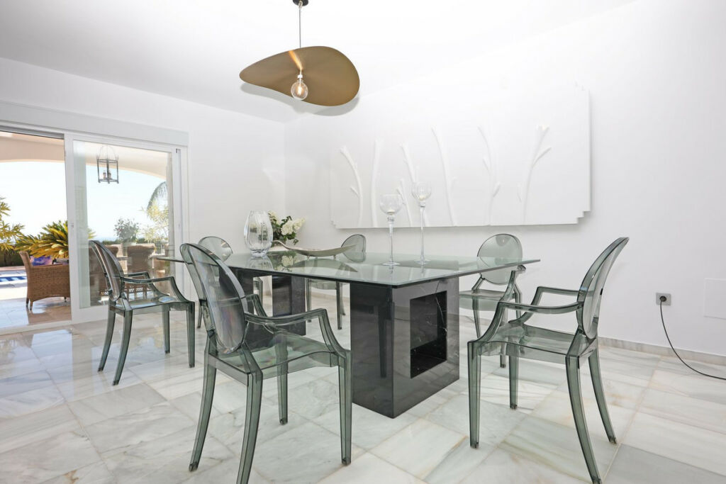 Detached Villa Benahavís Málaga - image 39