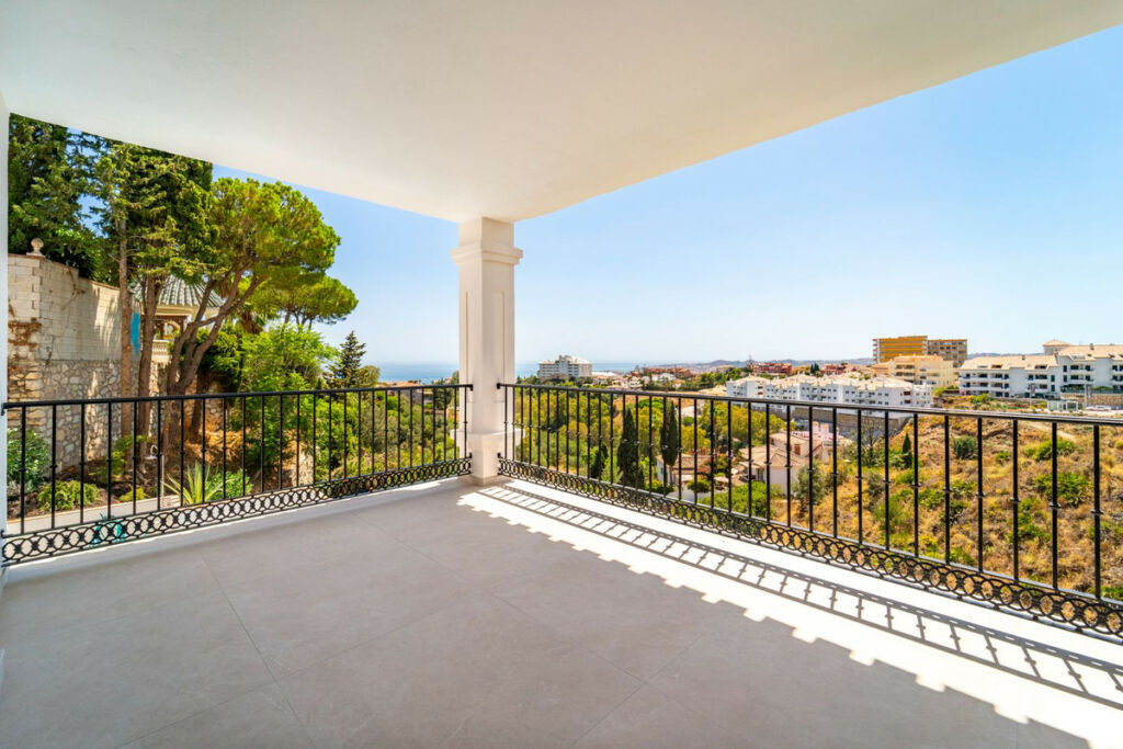 Detached Villa Torreblanca Málaga - image 39