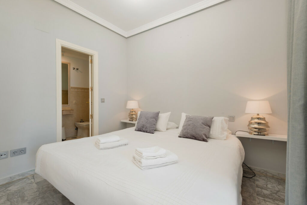 Townhouse Bahía de Marbella Málaga - image 39