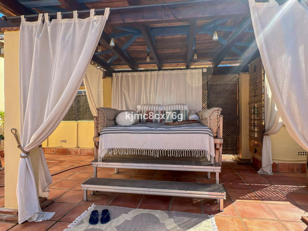 Penthouse Calahonda Málaga - image 39