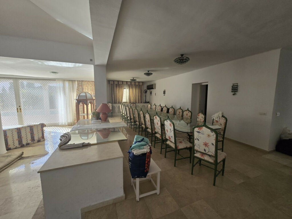 Detached Villa Marbella Málaga - image 39