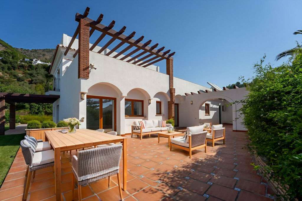 Detached Villa Mijas Málaga - image 39