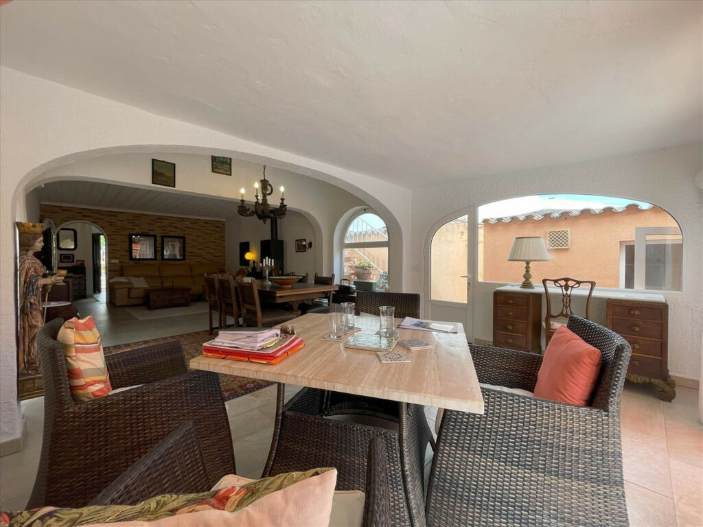 Detached Villa Moraira Alicante - image 37