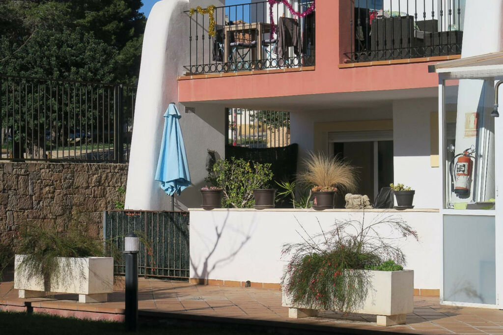 Ground Floor Apartment Jesús Pobre Alicante - image 4