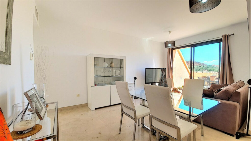 Penthouse Manilva Málaga - image 4