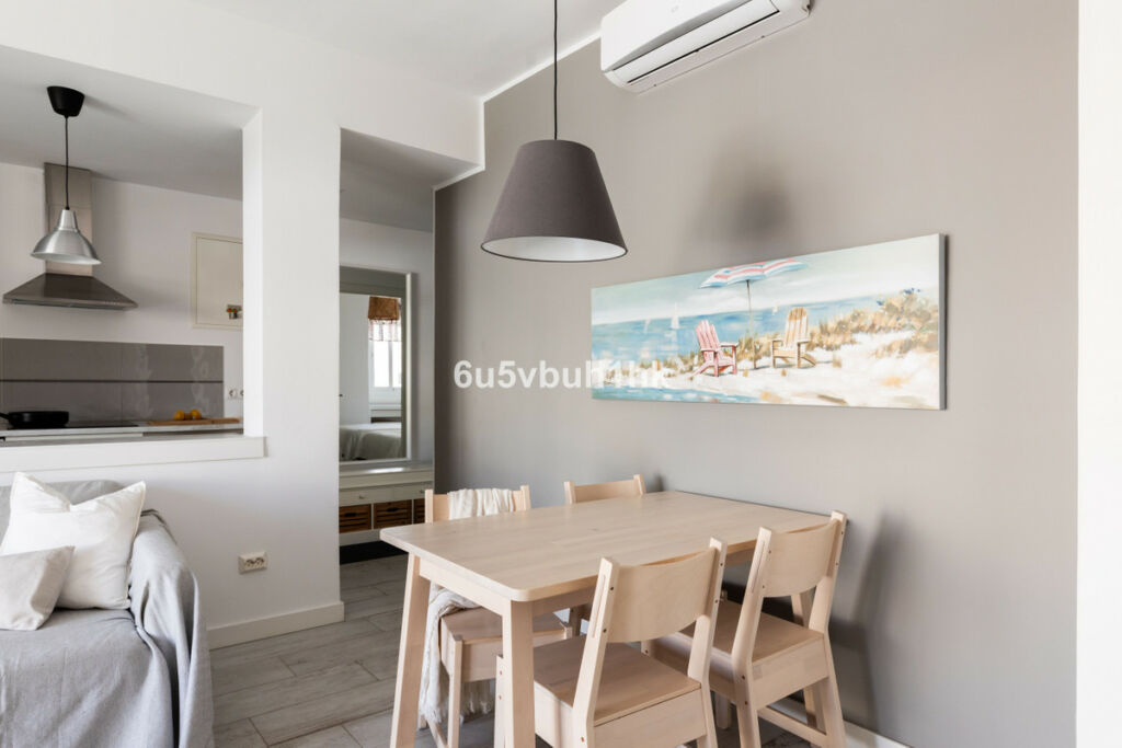 Top Floor Apartment Los Boliches Málaga - image 4