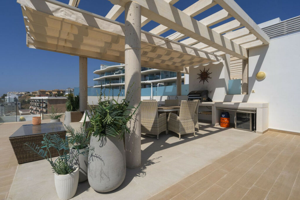 Penthouse Fuengirola Málaga - image 4