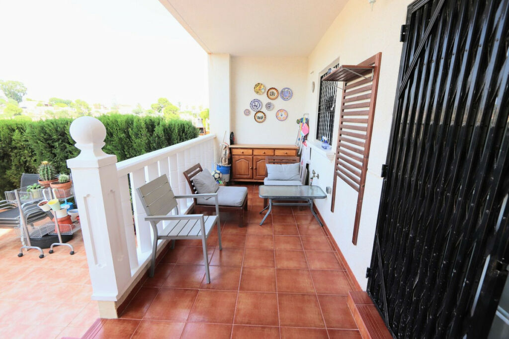 Ground Floor Apartment Lomas de Cabo Roig Alicante - image 4