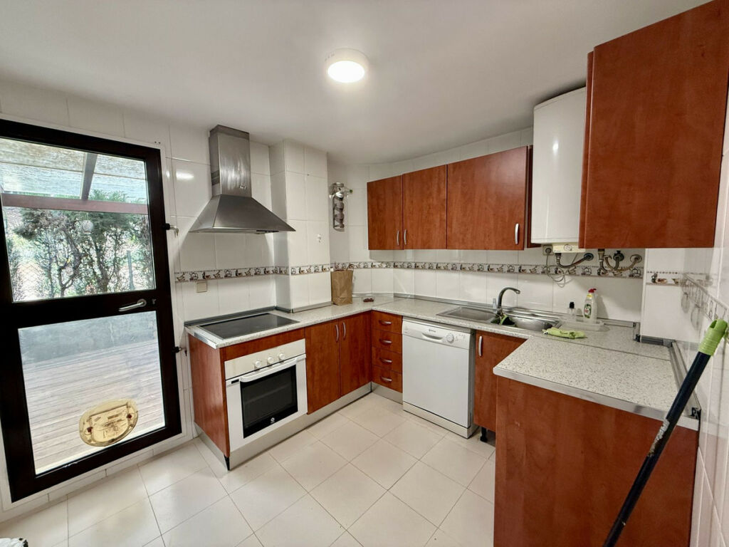 Ground Floor Apartment Cancelada Málaga - image 4